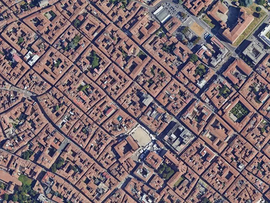 Immagine 18 di Stabile in vendita  in Via Cittadella a Piacenza