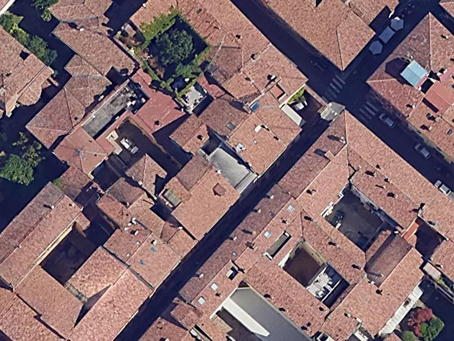 Immagine 21 di Stabile in vendita  in Via Cittadella a Piacenza