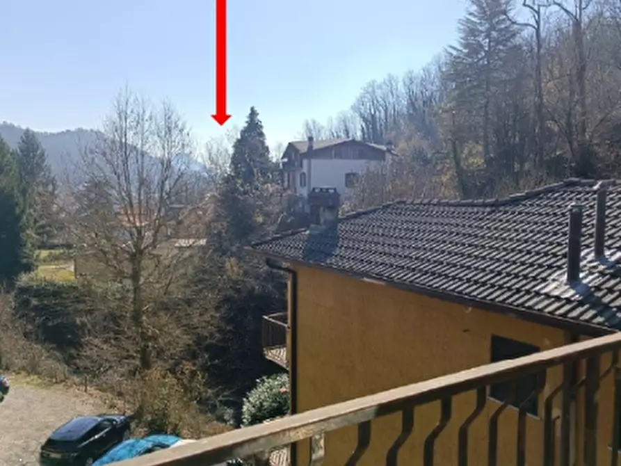 Immagine 4 di Appartamento in vendita  in Via alle Fonti a Sant'omobono Imagna