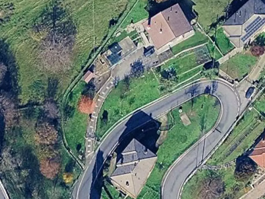 Immagine 11 di Appartamento in vendita  in Via alle Fonti a Sant'omobono Imagna