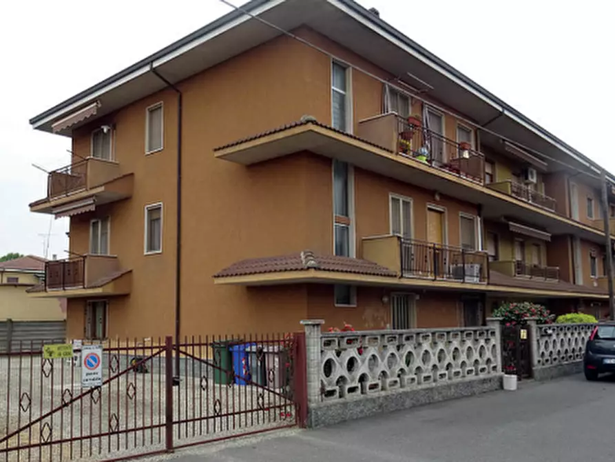 Immagine 4 di Appartamento in vendita  in Via Lelio Basso a Mede