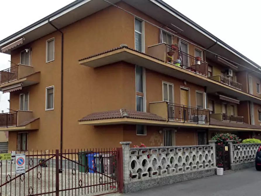 Immagine 13 di Appartamento in vendita  in Via Lelio Basso a Mede