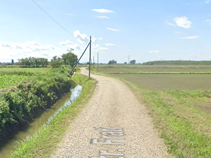 Immagine 22 di Casa indipendente in vendita  in Strada Frati a Mede