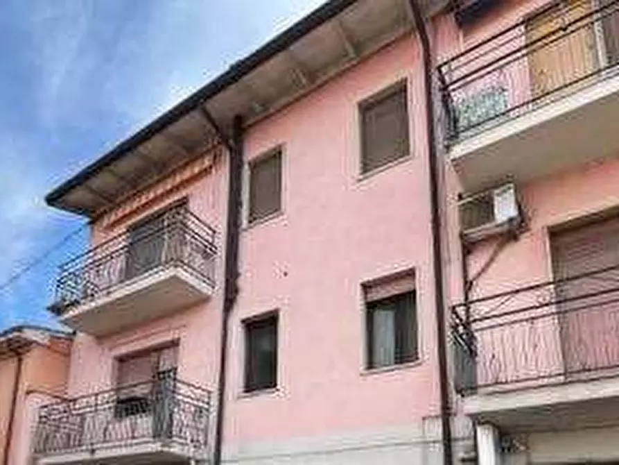 Immagine 2 di Appartamento in vendita  in via Ponte a Marmirolo