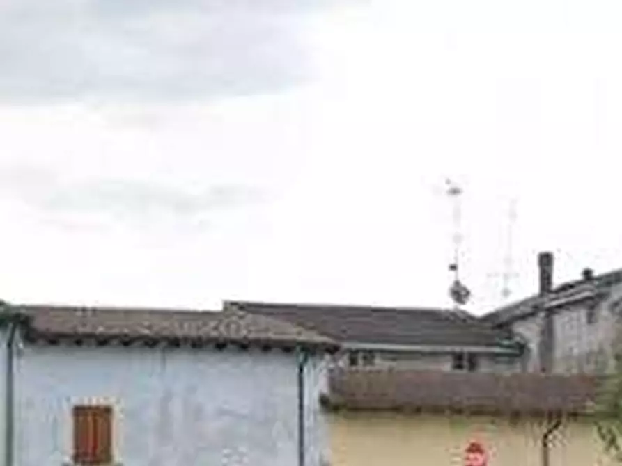 Immagine 13 di Appartamento in vendita  in via Ponte a Marmirolo