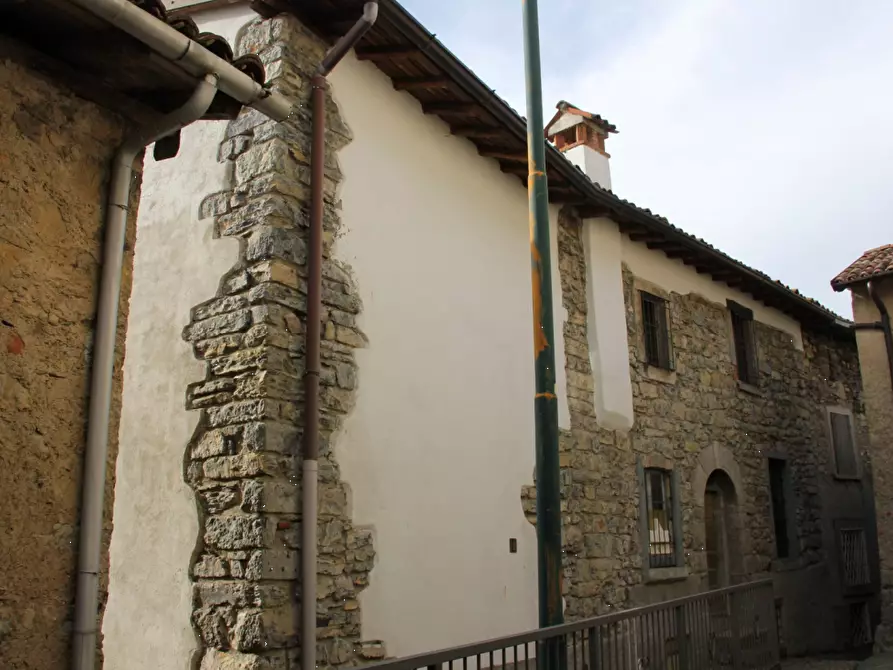 Immagine 3 di Villa in vendita  in Via Don Brozzoni a Costa Di Serina