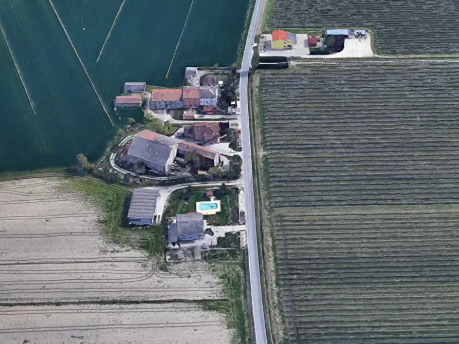 Immagine 7 di Magazzino in vendita  in Via Eridano a Ferrara