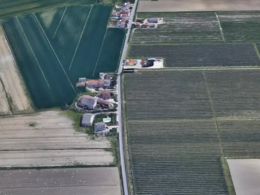 Immagine 8 di Magazzino in vendita  in Via Eridano a Ferrara