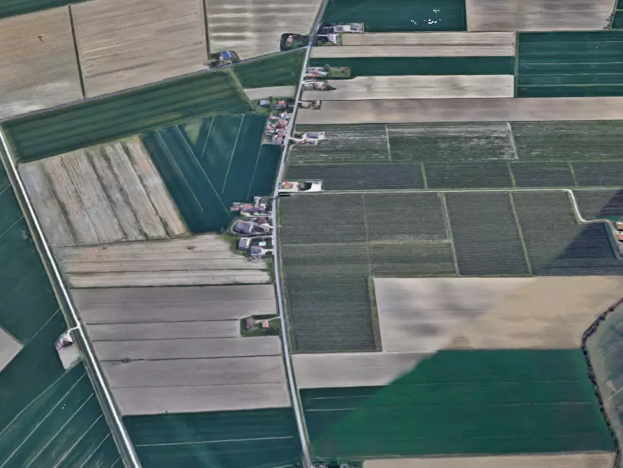 Immagine 10 di Magazzino in vendita  in Via Eridano a Ferrara