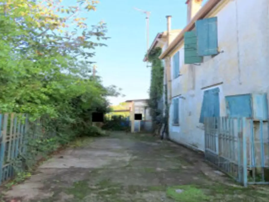 Immagine 4 di Porzione di casa in vendita  in Via Camisotti a Ariano Nel Polesine