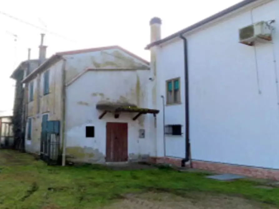 Immagine 6 di Porzione di casa in vendita  in Via Camisotti a Ariano Nel Polesine