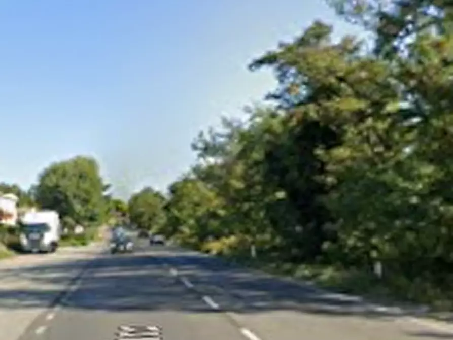 Immagine 9 di Capannone industriale in vendita  in Via Cascinapiano a Langhirano