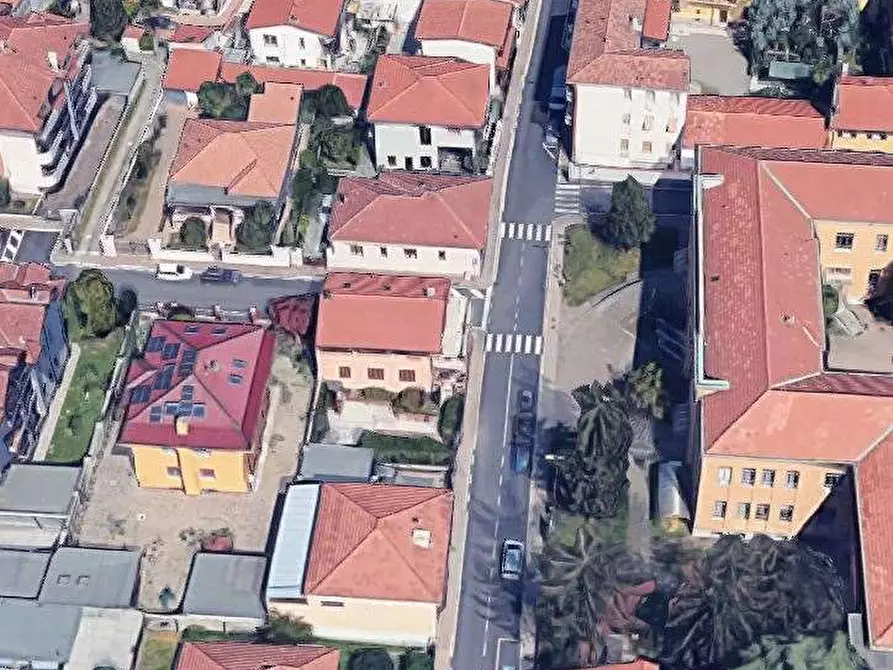 Immagine 16 di Villa in vendita  in Via G. Marconi a Vittuone