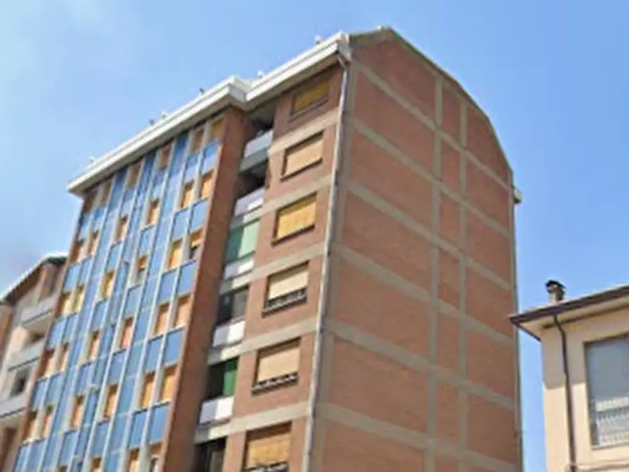 Immagine 2 di Appartamento in vendita  in Via Abramo Lincoln a Carpi