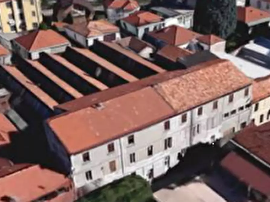 Immagine 3 di Stabile in vendita  in Via Bernardino Girardi e Via Francesco Maggi  a Vigevano