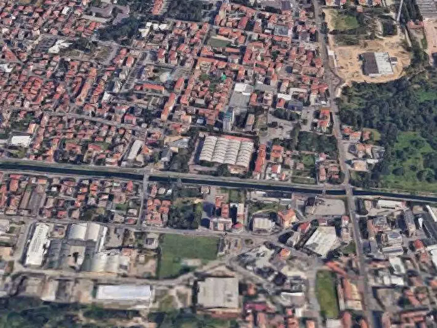 Immagine 13 di Appartamento in vendita  in Via Eugenio Curiel a Limbiate