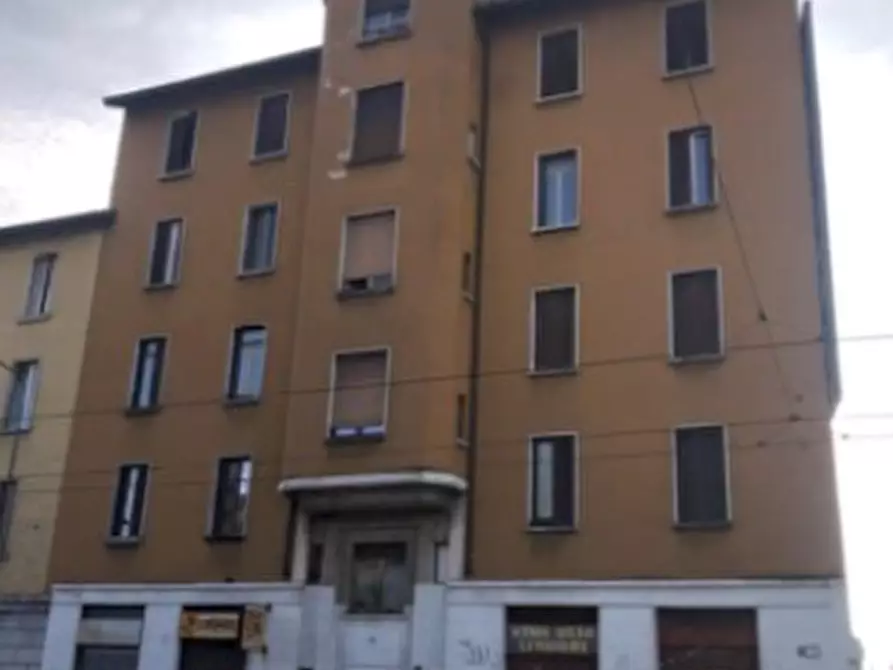 Immagine 1 di Appartamento in vendita  in Via Giovanni Battista Grassi a Milano