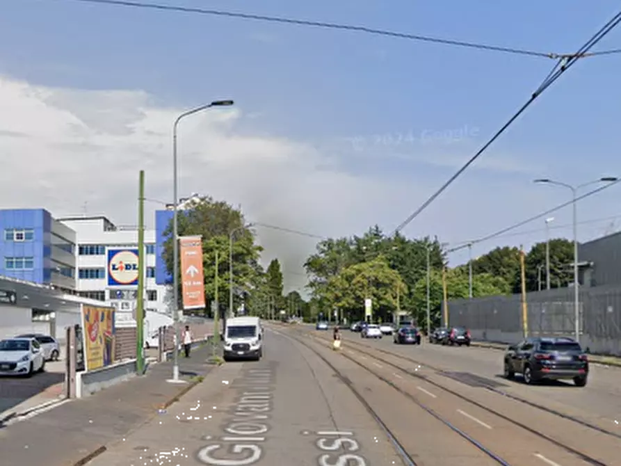 Immagine 12 di Appartamento in vendita  in Via Giovanni Battista Grassi a Milano