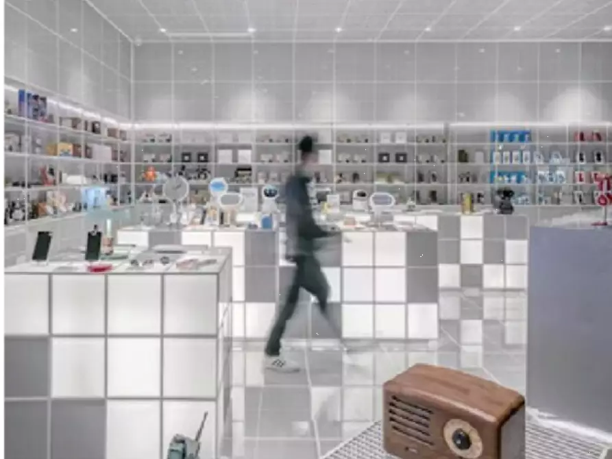 Immagine 9 di Negozio in vendita  in Via Di Vittorio a Podenzano