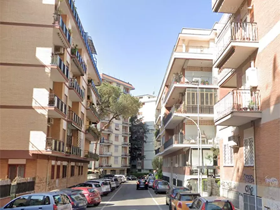 Immagine 3 di Negozio in vendita  in Via Di Vittorio a Podenzano