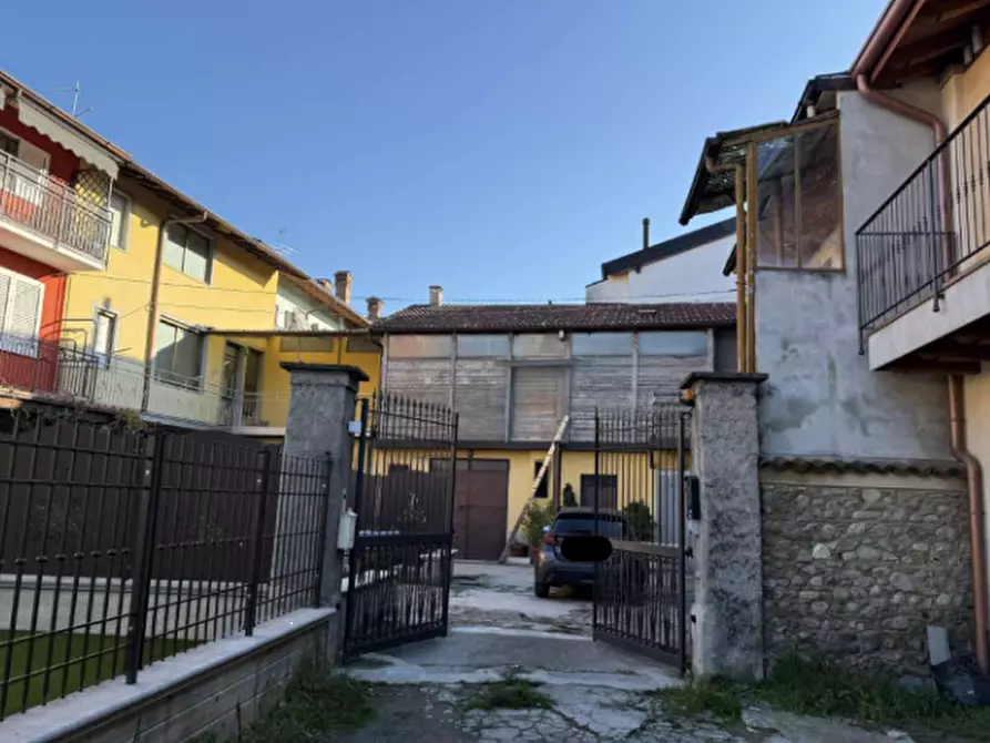 Immagine 3 di Appartamento in vendita  in Via Medolago a Terno D'isola