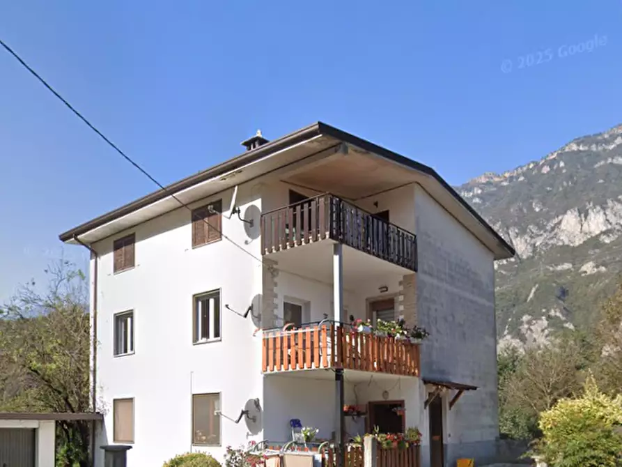 Immagine 7 di Appartamento in vendita  in Via Novelle a Esine