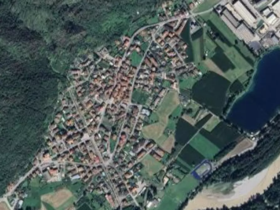 Immagine 2 di Capannone industriale in vendita  in Via Enrico Fermi a Artogne