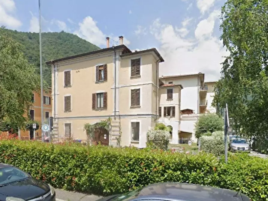 Immagine 9 di Appartamento in vendita  in  Via G. Matteotti a Gardone Val Trompia