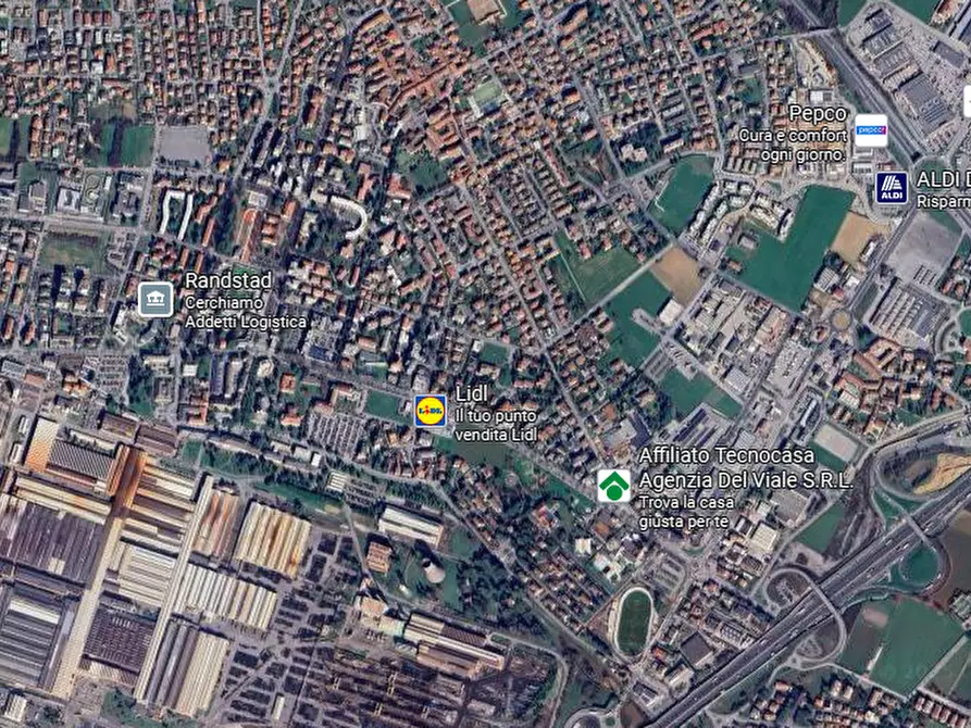 Immagine 3 di Garage in vendita  in Via Resia a Dalmine