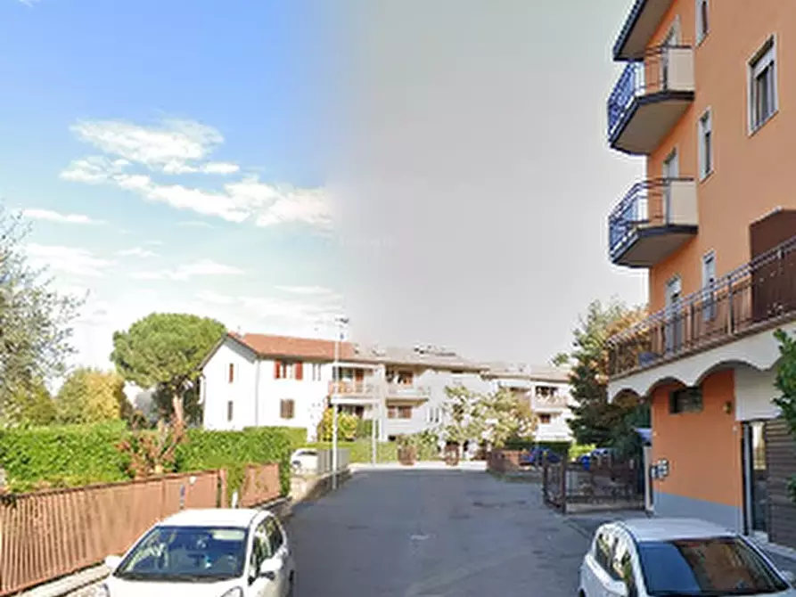 Immagine 5 di Garage in vendita  in Via Resia a Dalmine