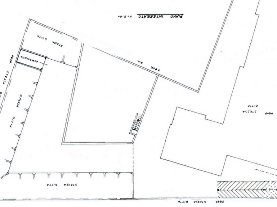 Immagine 6 di Garage in vendita  in Via Resia a Dalmine