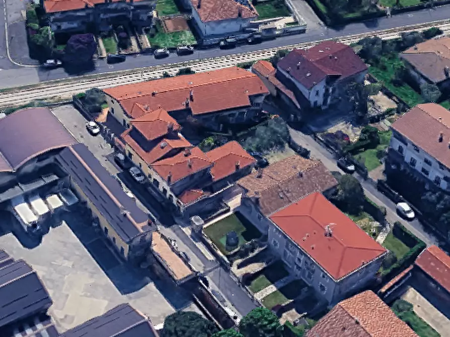 Immagine 10 di Appartamento in vendita  in Via San Vincenzo  a Rovato