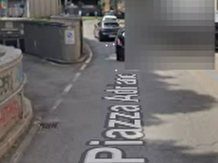 Immagine 5 di Garage in vendita  in Piazza Adriano a Torino