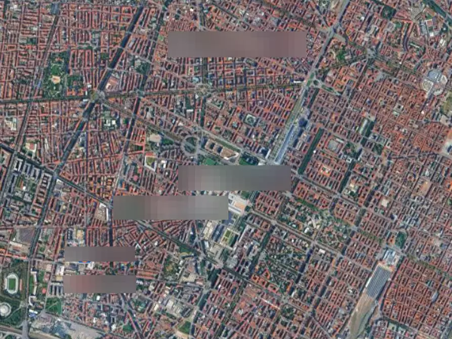 Immagine 1 di Garage in vendita  in Piazza Adriano a Torino