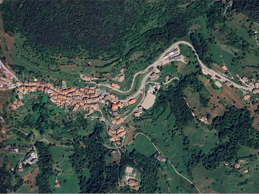 Immagine 5 di Magazzino in vendita  in Località Prae a Treviso Bresciano