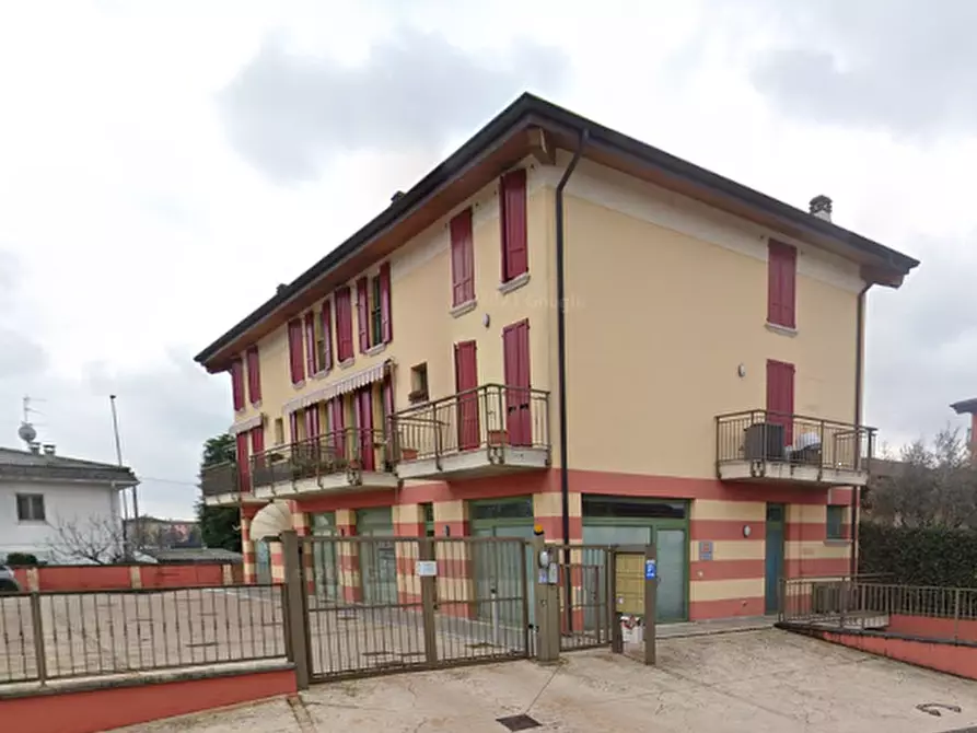 Immagine 3 di Ufficio in vendita  in Via Levadello a Palazzolo Sull'oglio