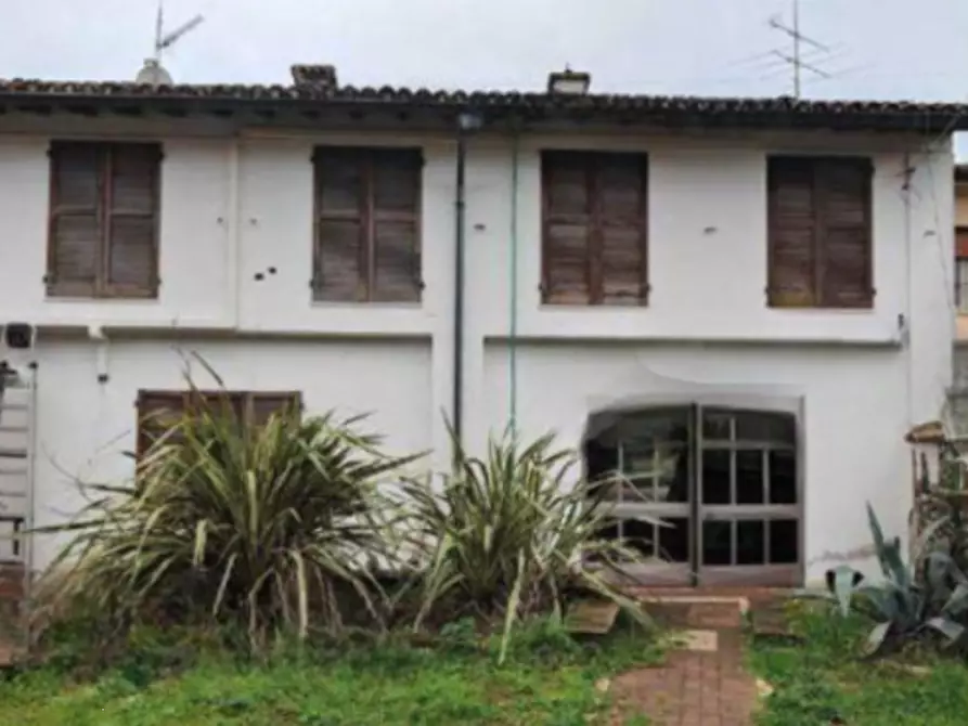 Immagine 5 di Casa indipendente in vendita  in Via Goito a Calcinato