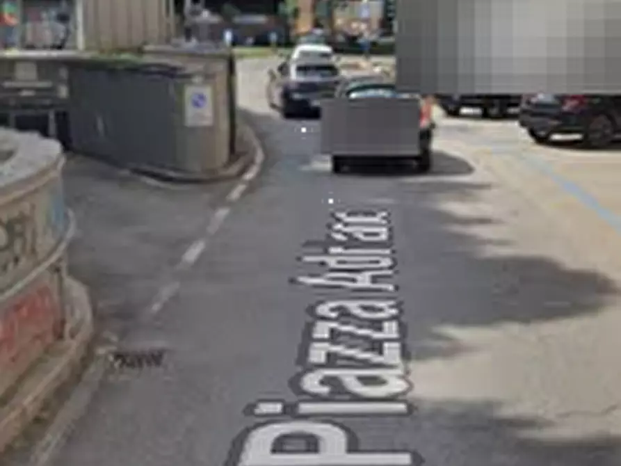 Immagine 6 di Garage in vendita  in Piazza Adriano a Torino