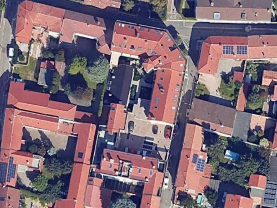 Immagine 8 di Garage in vendita  in Via Dante Alighieri a Arluno