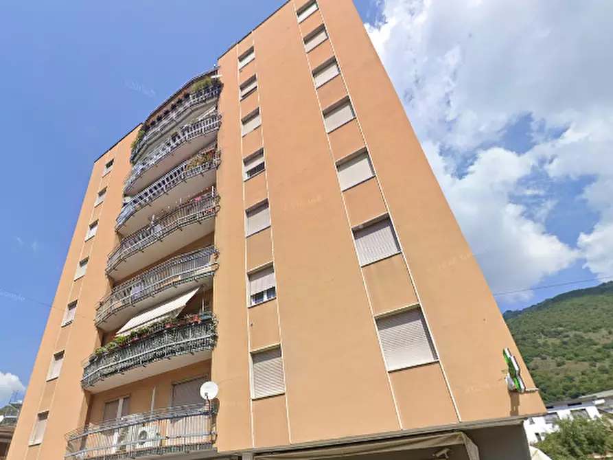 Immagine 9 di Appartamento in vendita  in Via Giacomo Matteotti  a Lumezzane