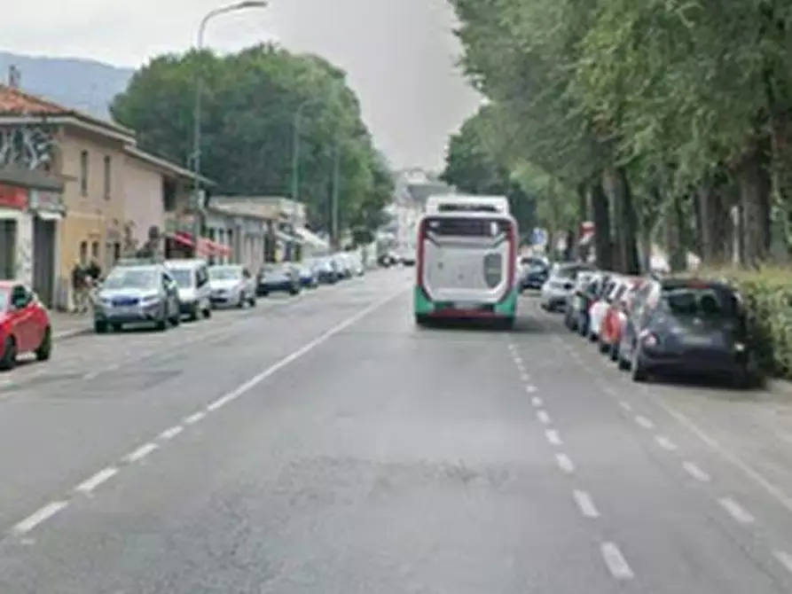 Immagine 12 di Appartamento in vendita  in Via Milano  a Brescia