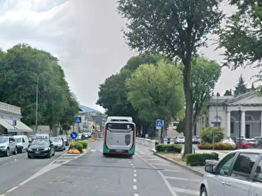 Immagine 13 di Appartamento in vendita  in Via Milano  a Brescia