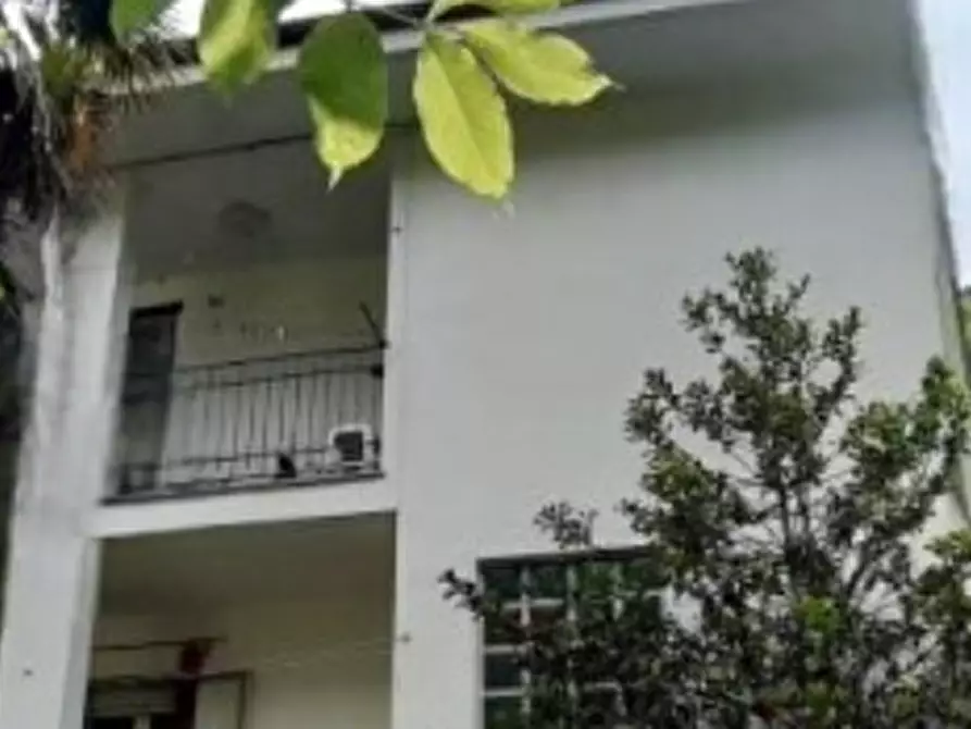 Immagine 8 di Appartamento in vendita  in Via Pianrastello a Pont Canavese