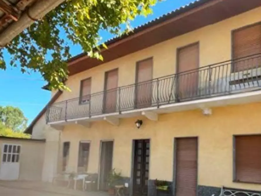 Immagine 2 di Porzione di casa in vendita  in Via Rubattino a Settimo Torinese