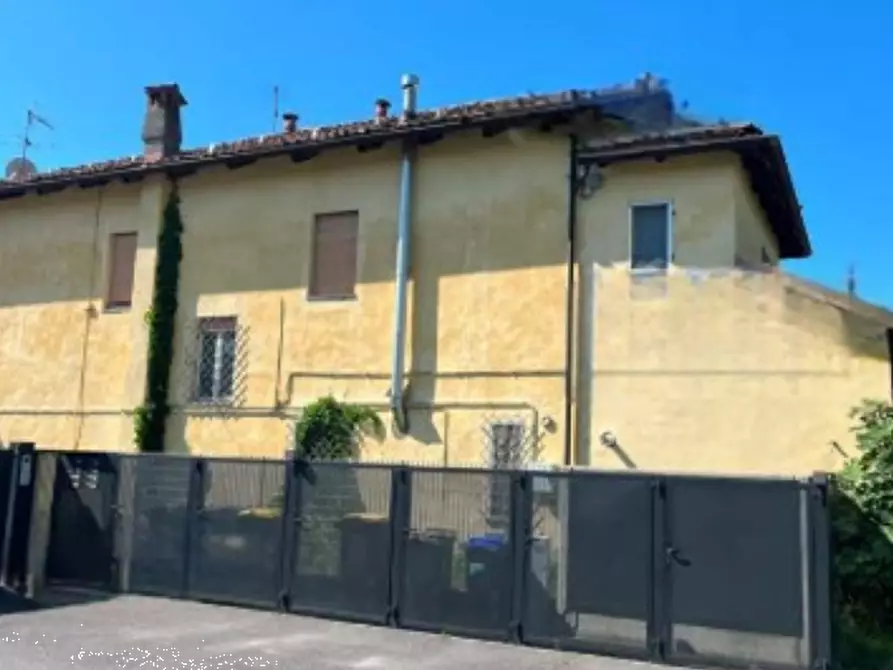 Immagine 1 di Porzione di casa in vendita  in Via Rubattino a Settimo Torinese