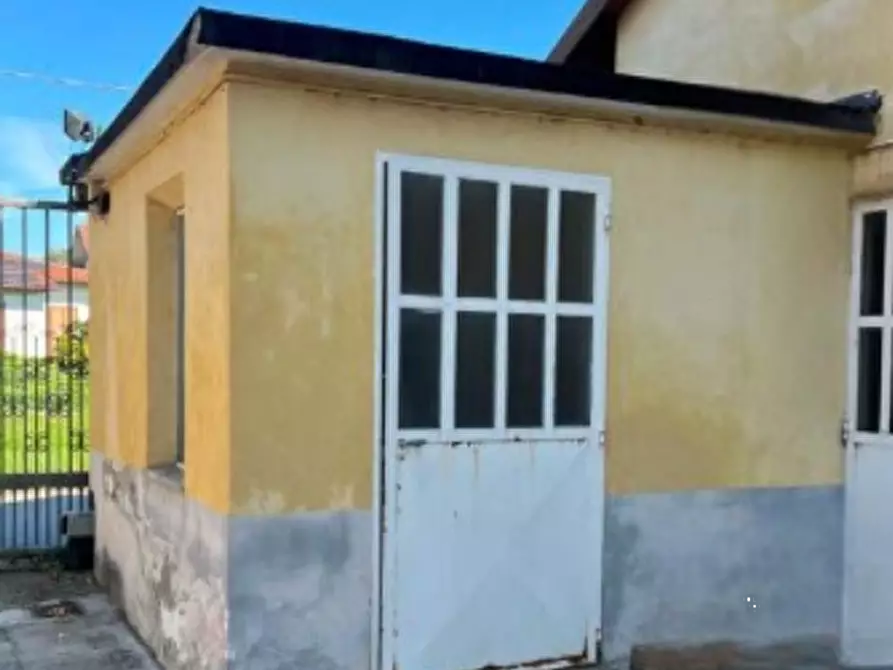 Immagine 5 di Porzione di casa in vendita  in Via Rubattino a Settimo Torinese