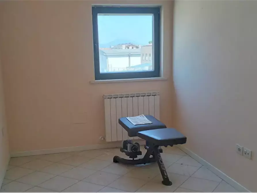 Immagine 6 di Magazzino in vendita  in Via delle Tuje a Bastia Umbra