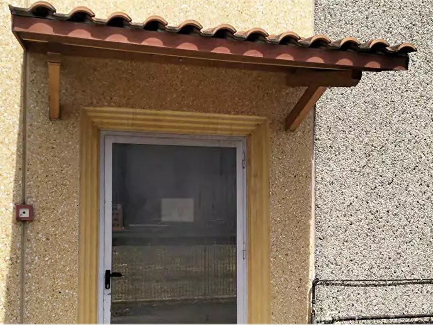Immagine 8 di Magazzino in vendita  in Via delle Tuje a Bastia Umbra