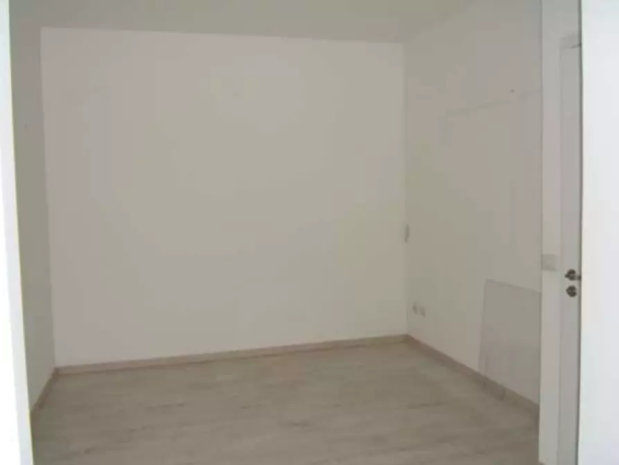 Immagine 4 di Ufficio in vendita  in Via Campo di Marte a Perugia