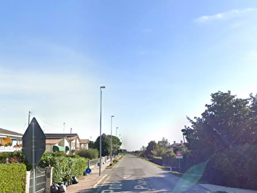 Immagine 10 di Magazzino in vendita  in Via Ancilotto a Eraclea